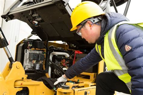 mini excavator problems repairs|excavator repair and maintenance.